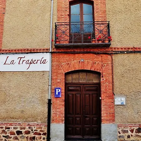 Guest house La Traperia Hostal - Pension Con Encanto